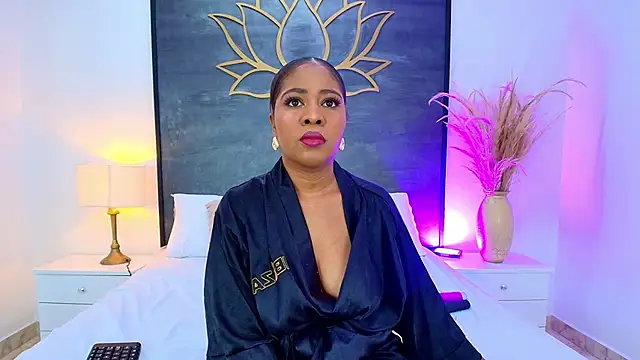 AlisonTravis online show from 04/17/26, 07:50