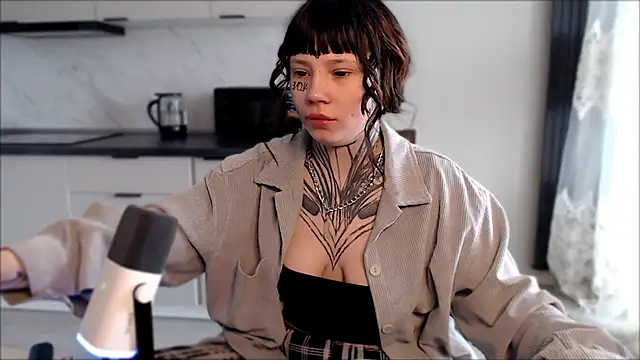 tradishka online show from 03/03/25, 08:49