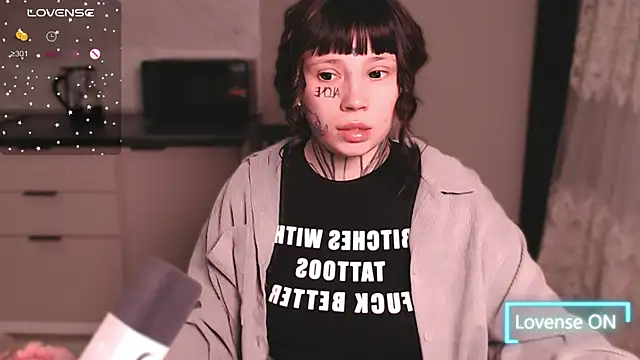 tradishka online show from 03/17/25, 10:28