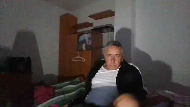 parejamlga58 online show from 12/14/25, 09:41