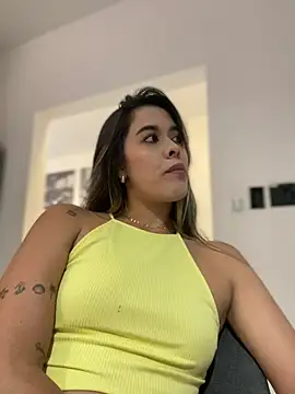 Snapshot of Emilia_Bakerr chatting on 02/10/25, 06:35 Emilia Bakerr online show from 02/10/25, 06:35