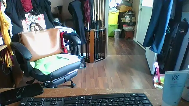 Daremeknot online show from 06/26/26, 04:55