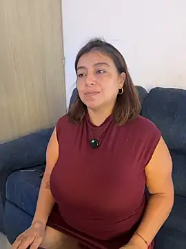 MrsFoucher online show from 11/28/25, 01:25