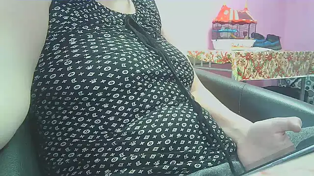 Lucinka1 online show from 01/06/25, 07:42