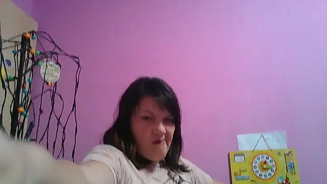 Lucinka1 online show from 03/13/25, 06:23