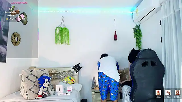 huge armound online show from 03/24/26, 08:03