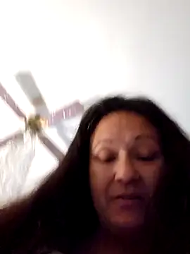 sweetkitty111 online show from 12/04/24, 08:18