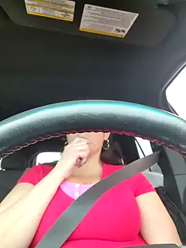 sweetkitty111 online show from 02/14/25, 09:21