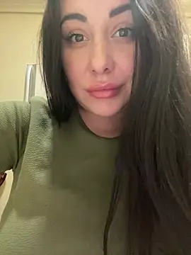 DaisyStreet online show from 04/12/26, 06:46