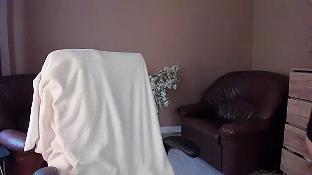 KaylaLaine online show from 02/13/26, 07:37