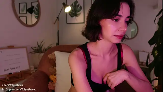 Snapshot of JulietteDee chatting on 01/17/25, 09:06 JulietteDee online show from 01/17/25, 09:06
