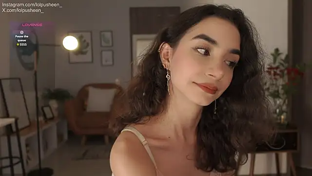 JulietteDee online show from 02/04/26, 09:42