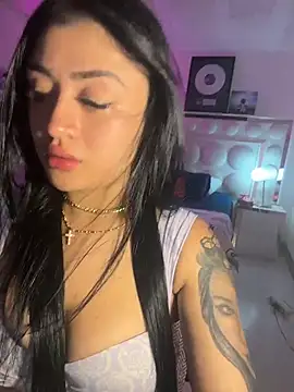 lucianaroy online show from 05/23/26, 11:31