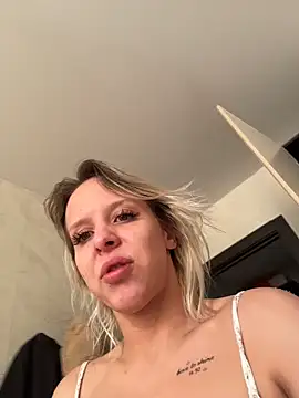 LikaCat online show from 02/21/26, 04:35