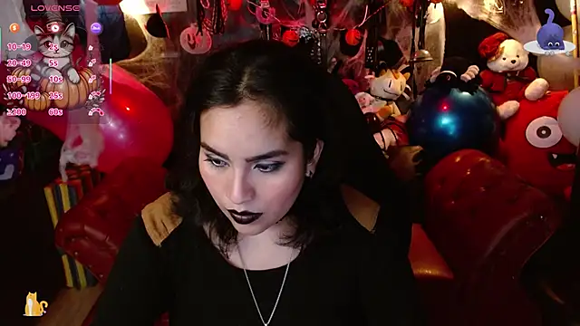 kureiji hentaii online show from 10/25/25, 12:18