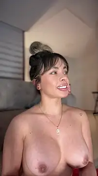 Alison Diaz17 online show from 04/21/26, 02:04