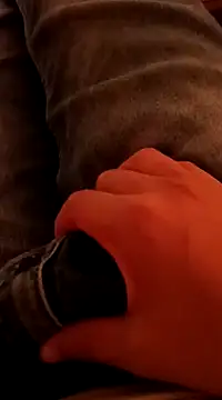 Snapshot of Alonesexyboy1 chatting on 12/28/24, 09:09 Alonesexyboy1 online show from 12/28/24, 09:09