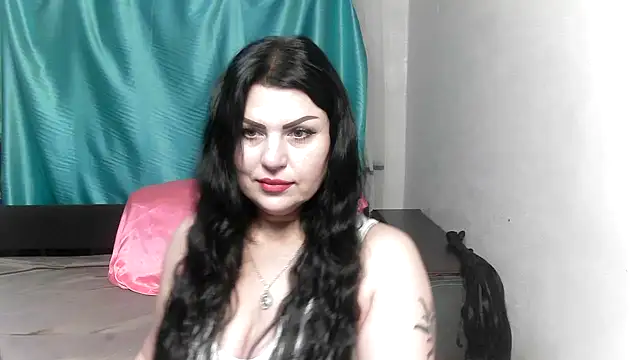 Snapshot of kataleya94 chatting on 02/06/25, 09:49 kataleya94 online show from 02/06/25, 09:49