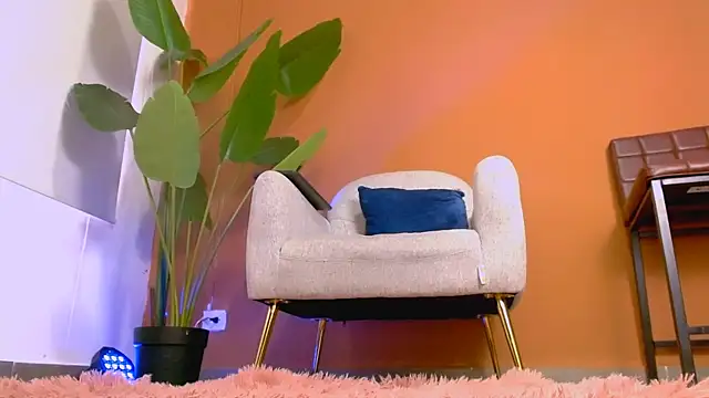 Sara ow online show from 07/11/26, 07:38