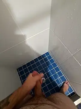 Snapshot of Kyle247@xh chatting on 03/12/25, 02:23 Kyle247xh online show from 03/12/25, 02:23