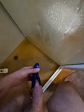 Snapshot of Kyle247@xh chatting on 03/03/26, 10:26 Kyle247xh online show from 03/03/26, 10:26