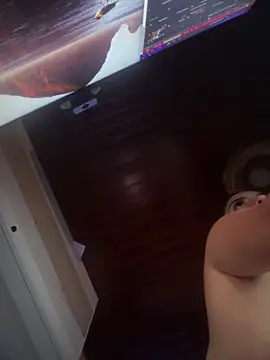 MarianaBenz online show from 10/11/25, 11:25