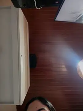 Snapshot of MarianaBenz chatting on 04/02/26, 11:46 MarianaBenz online show from 04/02/26, 11:46