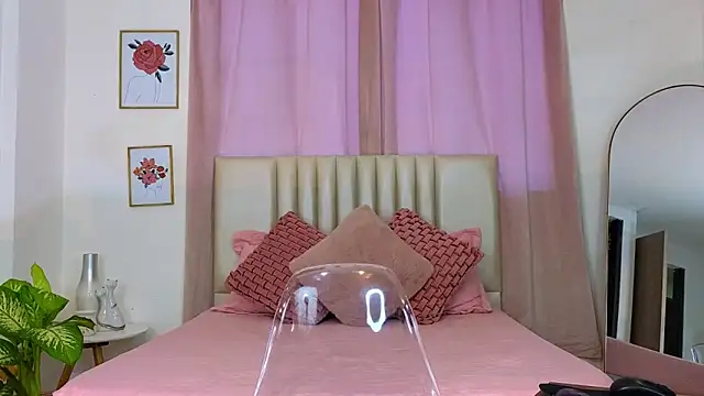 KristennBlue online show from 01/24/25, 10:41