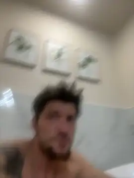 Snapshot of Followthepiper chatting on 01/12/25, 10:22 Followthepiper online show from 01/12/25, 10:22