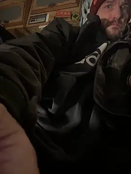 Snapshot of Followthepiper chatting on 01/25/25, 08:21 Followthepiper online show from 01/25/25, 08:21