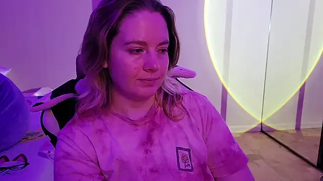 InternetFairy XO online show from 10/12/25, 01:37