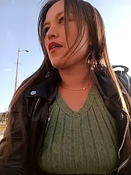 Snapshot of marena_saenz chatting on 02/01/25, 10:23 marena saenz online show from 02/01/25, 10:23