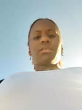 Jeniffer Jarvis online show from 02/17/25, 05:21