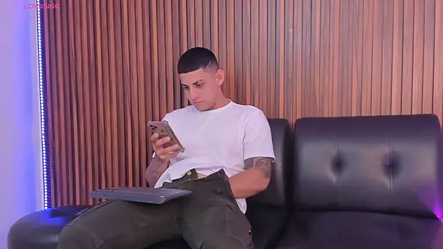 Alex cute77 online show from 01/19/26, 12:31