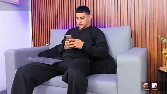 Alex cute77 online show from 03/26/26, 12:55