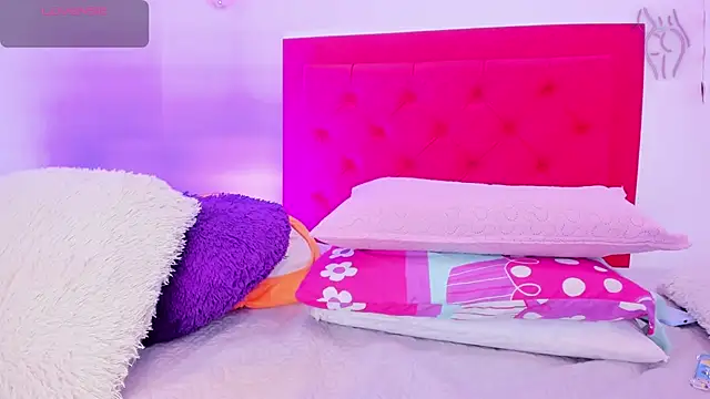 Sofia Girl  online show from 02/16/25, 07:04