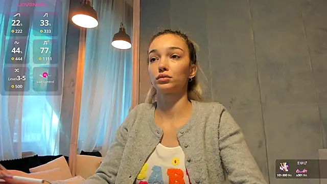 Sassy Teen online show from 09/19/25, 08:38