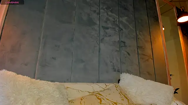 Sassy Teen online show from 11/24/25, 08:47