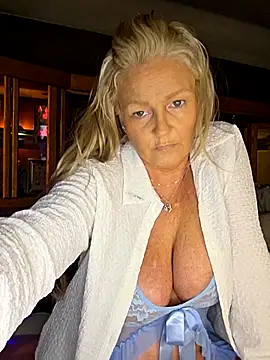 Southern Bella online show from 11/10/25, 12:37