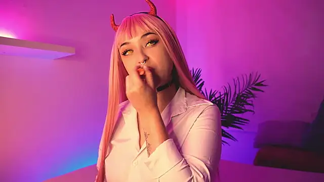 Gloomydoll online show from 01/13/26, 08:03