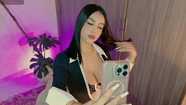 LindseyMoss online show from 12/20/25, 05:58