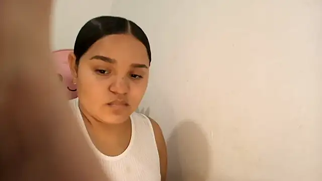 Charlotte-Chanell online show from 05/08/26, 01:11