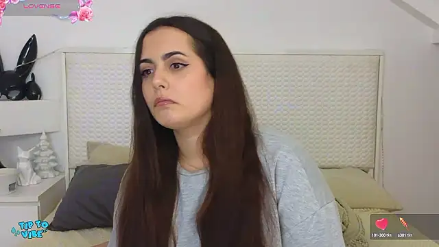 Eva Rogers  online show from 12/02/24, 04:09