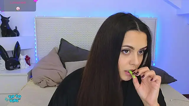 Eva Rogers  online show from 01/17/25, 11:59