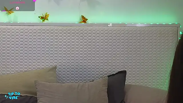 Eva Rogers  online show from 03/04/25, 08:02