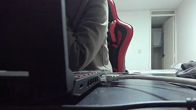 zoe jeane beker online show from 02/11/25, 02:35