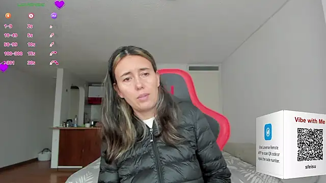 Snapshot of zoe_jeane_beker chatting on 03/13/26, 08:26 zoe jeane beker online show from 03/13/26, 08:26