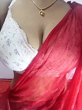 Snapshot of sexytelugu27 chatting on 03/03/25, 07:10 sexytelugu27 online show from 03/03/25, 07:10