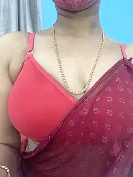 Snapshot of sexytelugu27 chatting on 10/17/25, 03:47 sexytelugu27 online show from 10/17/25, 03:47