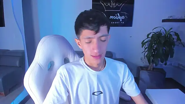 DereckCooperr online show from 03/17/25, 03:57